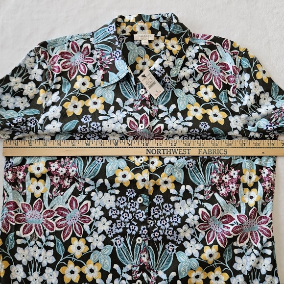 NWT Talbots Button Down Shirt Lot Small Floral & Plaid - Picture 4 of 12